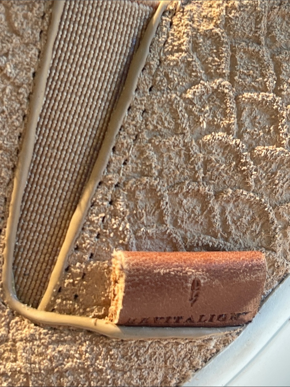 REVITALIGN Boardwalk Taupe Slip-On Knit Loafers NWOT NEW Size 9.5 - Picture 11 of 11